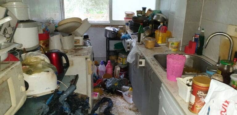 תמונה הממחישה טיפים לפינוי דירה יעיל ומהיר בנחלים