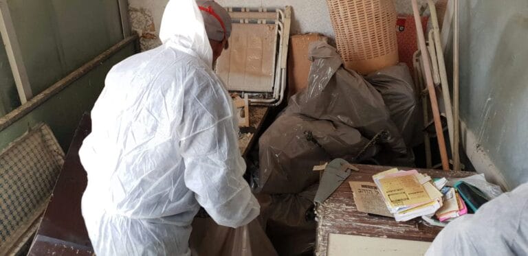 תמונה הממחישה המדריך המקיף למכירת שידות ומייבשי כביסה עם שירותי אלטעזאכן בכפר סבא