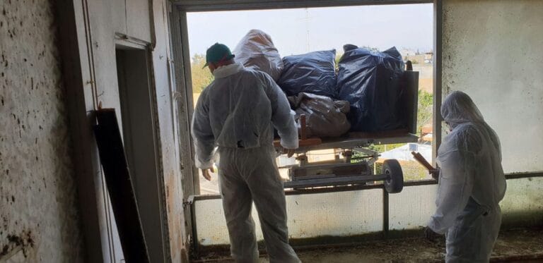 תמונה הממחישה המדריך המקיף לשיפור ומכירת טלוויזיות ישנות באמצעות אלטעזאכן בחולון