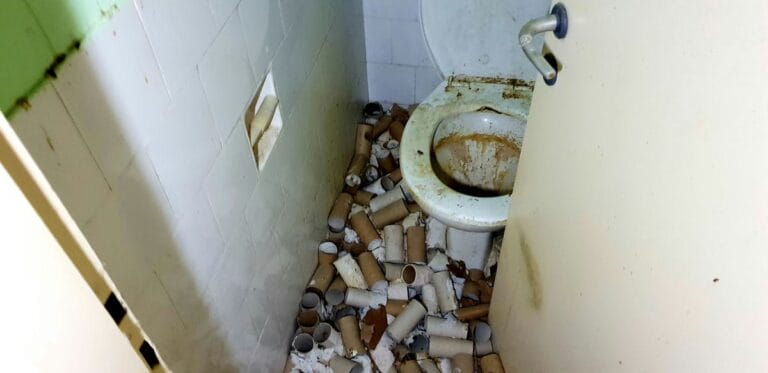 תמונה הממחישה כמה עולה פינוי דירה בפתח תקווה - מה המחיר?