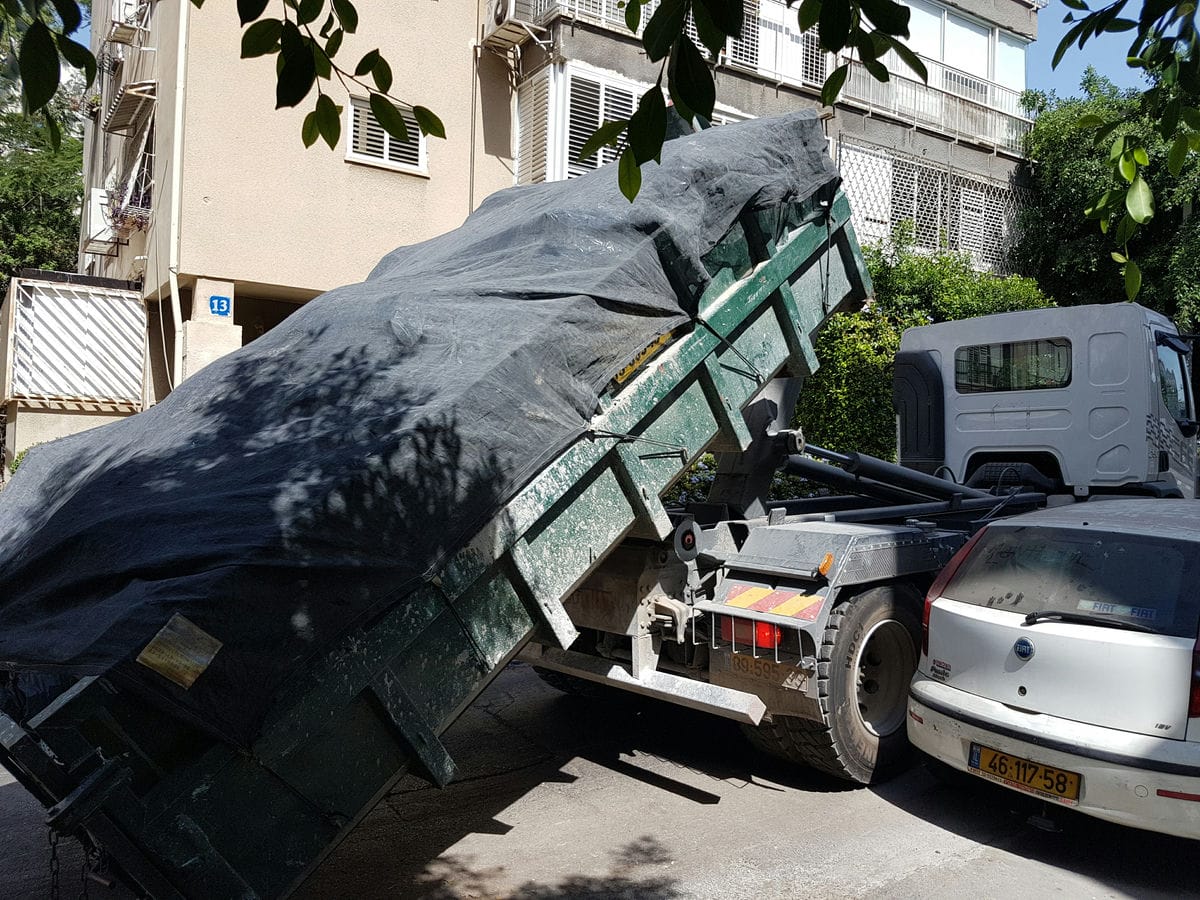תמונה שממחישה מדריך מקיף לניהול פינוי דירות לאנשים עם סכיזופרניה בנס ציונה