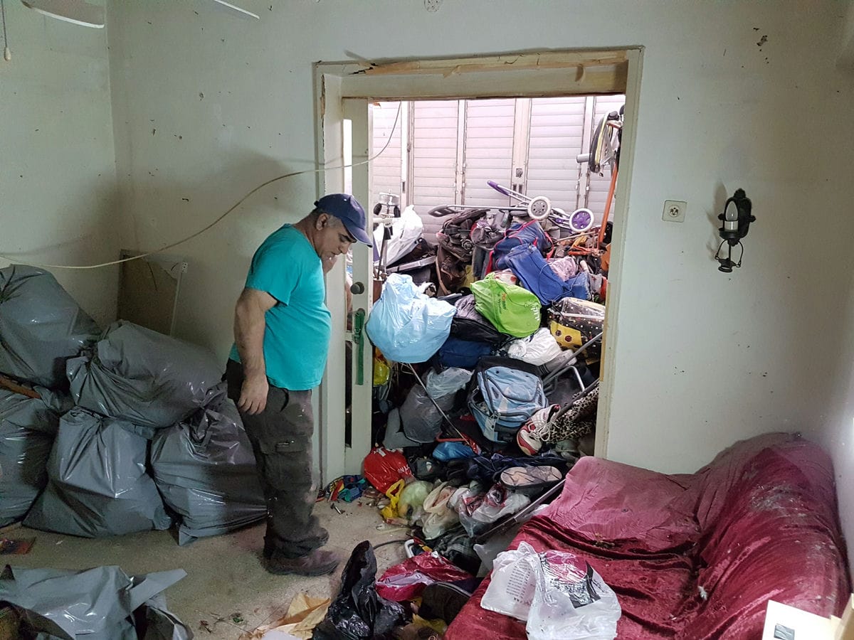 תמונה שממחישה האם פינוי פסולת מדירת אגרן כפייתי יכול לנטרל את האובססיה כולה?