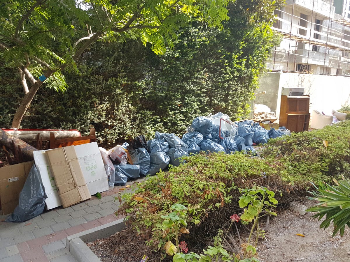 תמונה שממחישה פינוי בתים ודירות עמוסים – השירות המקצועי של שי פינוי דירה