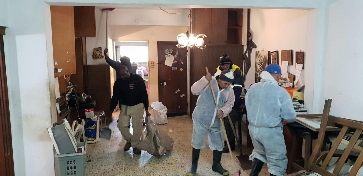 תמונה שממחישה שי פינוי דירה: פתרונות מקצועיים לפינוי וניקיון לוועדי בתים